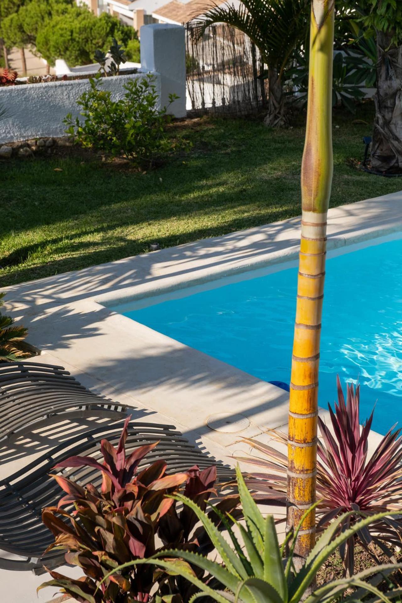 Bed & Breakfast In Villa Eden Palm Benalmadena Exterior photo