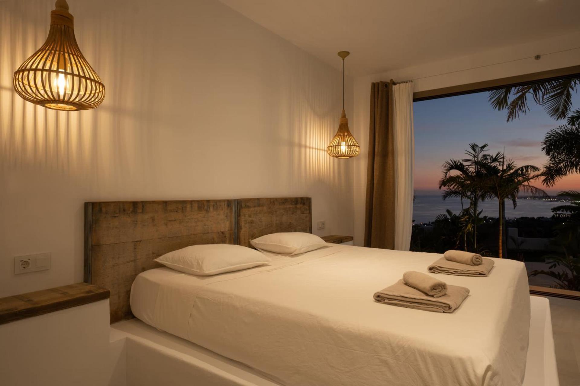 Bed & Breakfast In Villa Eden Palm Benalmadena Exterior photo